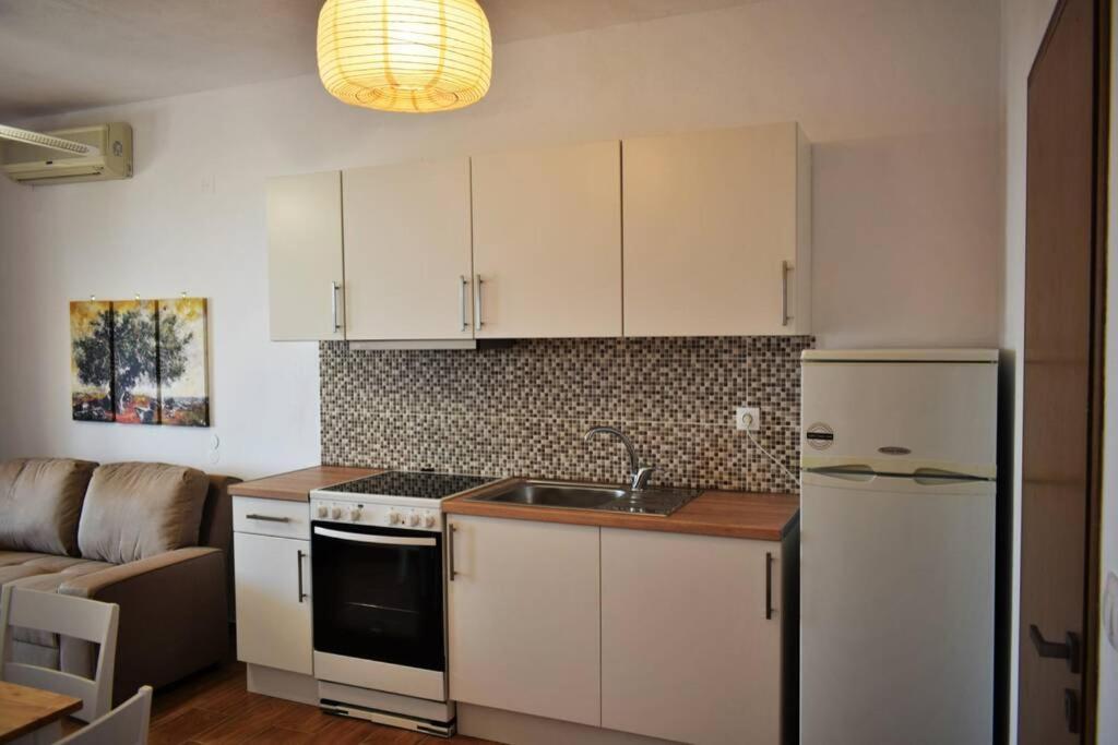 Meltemi Appartment Patitírion Extérieur photo